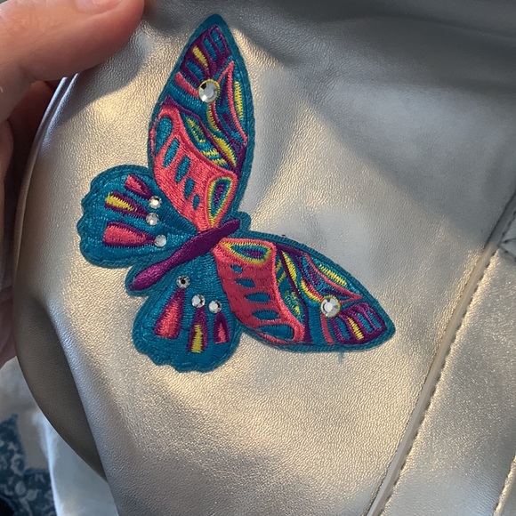 Swarovski Silver Duffel bag - like new - Picture 6 of 9